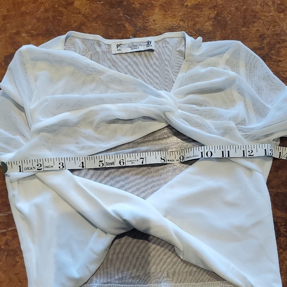 Princess Polly Cream Asymmetrical Cut Out Blouse - Picture 6 of 7